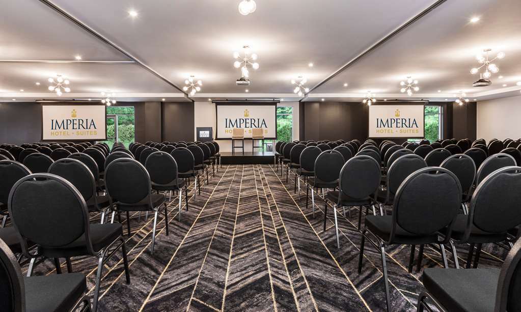 Imperia Hotel Et Suites Terrebonne Einrichtungen foto